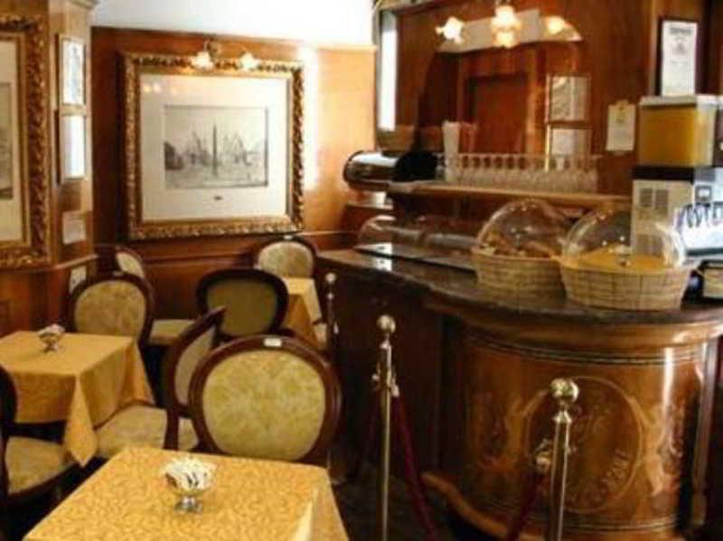 Les D'or Roma